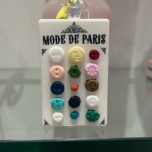 NWT Cody Foster Buttons Ornament